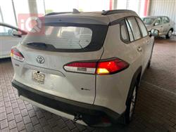 تۆیۆتا کۆرۆلا کرۆس